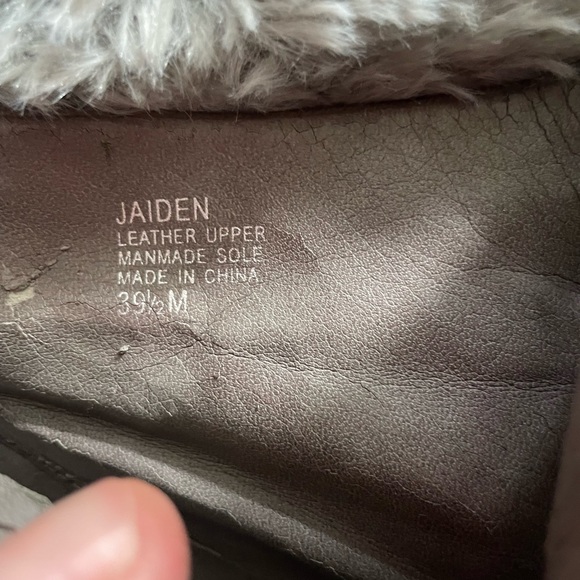 Women’s heeled peep toe booties - Picture 5 of 7